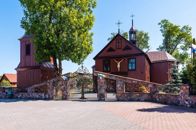 Kościół – Parafia Św. Michała Archanioła, Brodowe Łąki