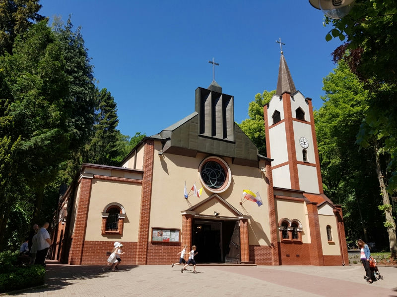 Kościół – Parafia Najświętszego Serca Pana Jezusa, Sopot