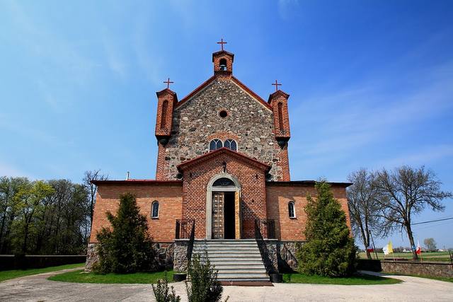 Kościół – Parafia Matki Boskiej Szkaplerznej, Okalewo