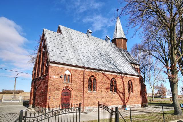 Kościół – Parafia Św. Katarzyny, Dźwierzchno