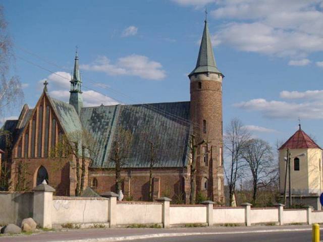 Kościół – Parafia Św. Łukasza, Drzewica