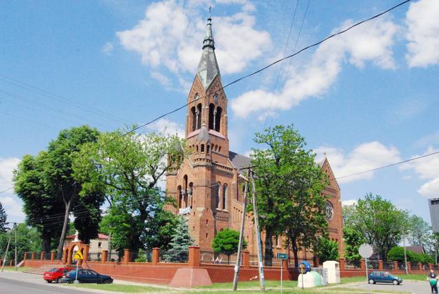 Kościół – Parafia Najświętszego Serca Pana Jezusa, Parzno