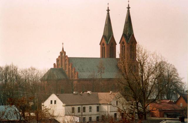 Kościół – Parafia Świętych Apostołów Piotra i Pawła, Przybyszew