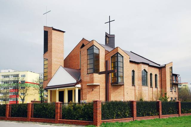 Kościół – Parafia Świętego Łukasza Ewangelisty i Świętego Floriana Męczennika, Łódź