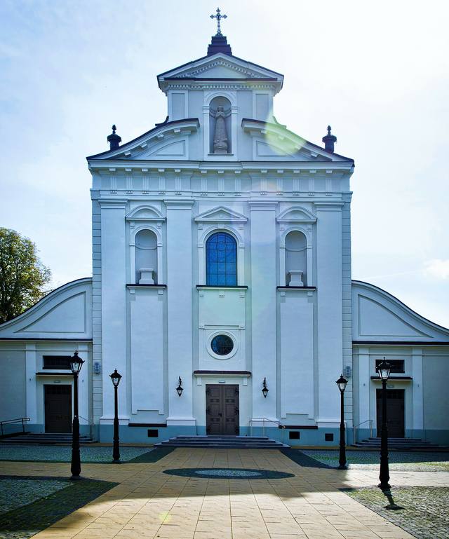 Kościół – Parafia Nawrócenia św. Pawła Apostoła, Sanktuarium Krzyża Świętego, Skórzec