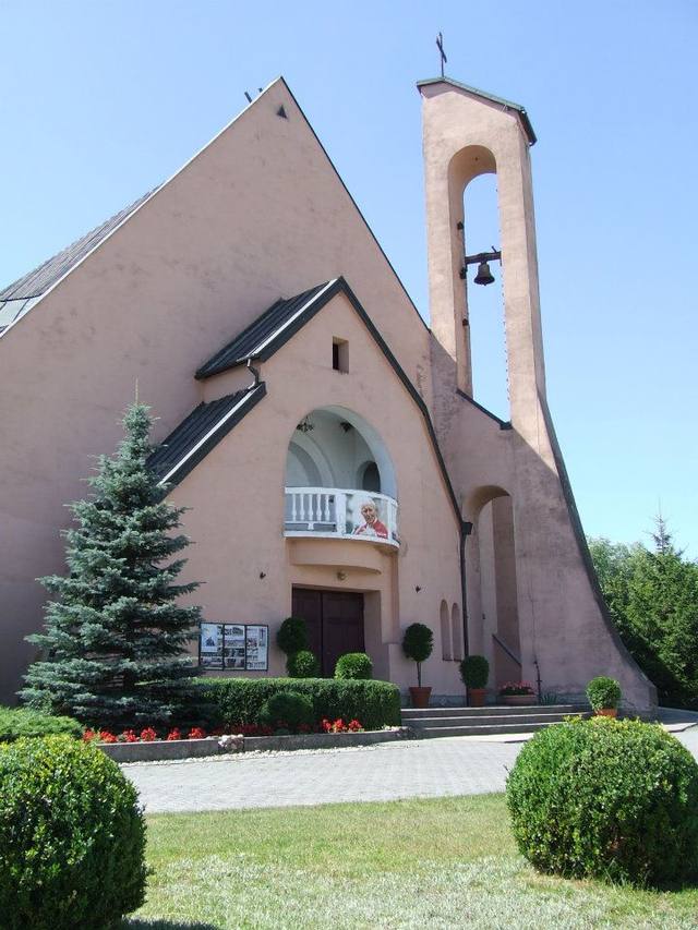 Kościół – Parafia Św. Anny, Strzegowo