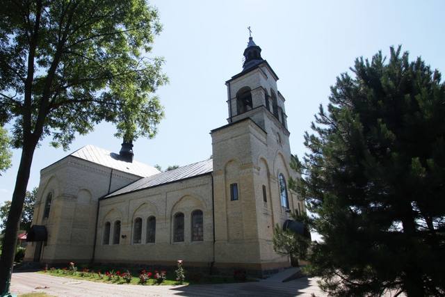 Kościół – Parafia Najświętszego Serca Jezusa, Biszcza