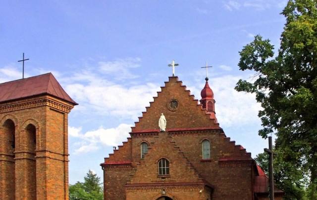 Kościół – Parafia Matki Bożej Nieustającej Pomocy, Bucze
