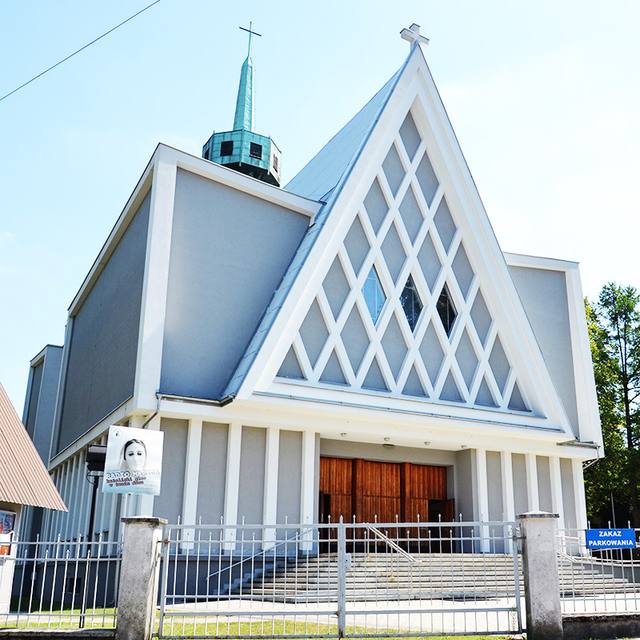Kościół – Parafia Niepokalanego Serca NMP, Strumiany