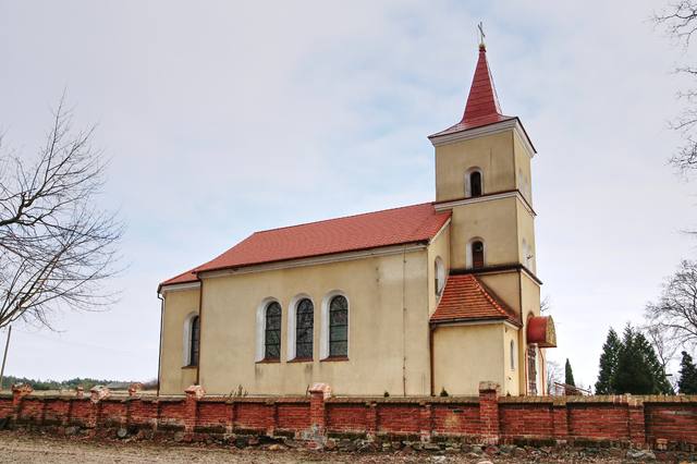 Kościół – Parafia Św. Katarzyny, Chełmce