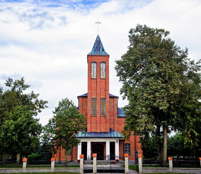 Kościół – Parafia Podwyższenia Krzyża Świętego, Łukowce