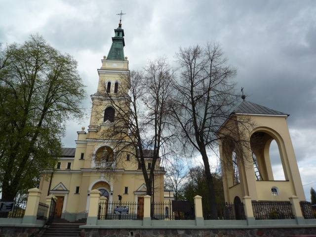 Kościół – Parafia Św. Michała Archanioła, Goszczyn