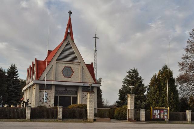 Kościół – Parafia Św. Jana Chrzciciela, Zbrosza Duża