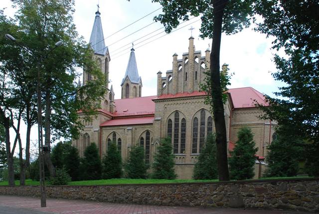 Kościół – Parafia Św. Anny, Krynki