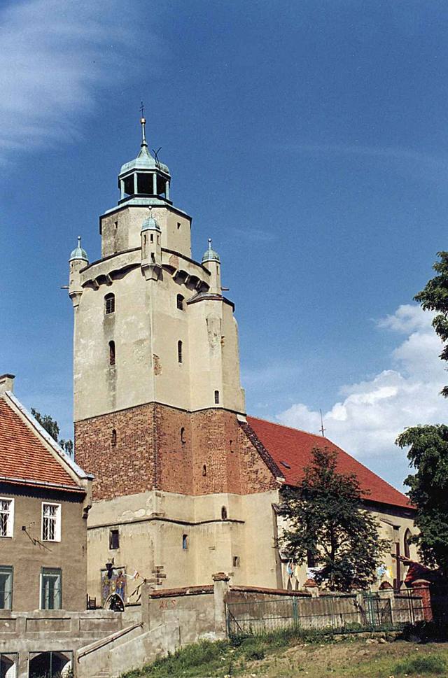 Kościół – Parafia Świętych Apostołów Piotra i Pawła, Kąty Wrocławskie