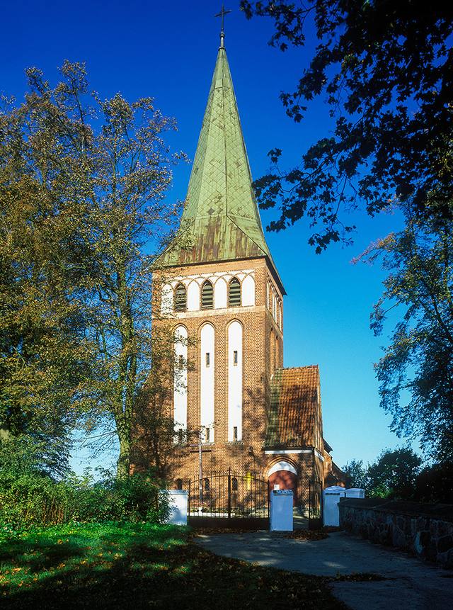 Kościół – Parafia Świętego Antoniego, Sarnowo