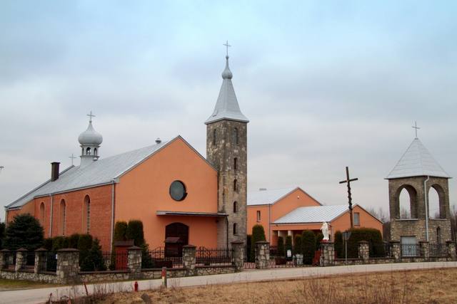 Kościół – Parafia Św. Rafała Kalinowskiego, Dziebałtów