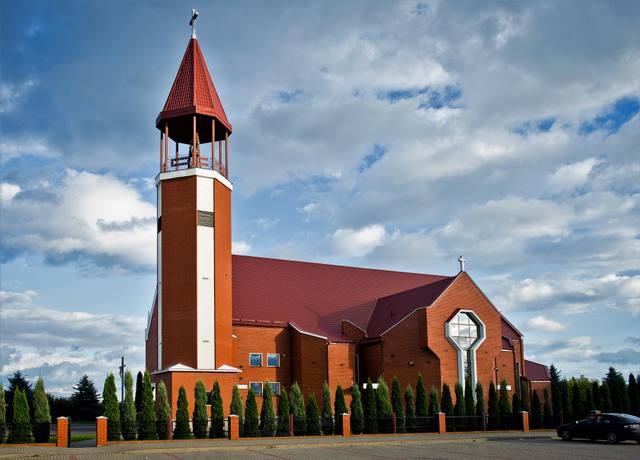 Kościół – Parafia Św. Brata Alberta, Łuków