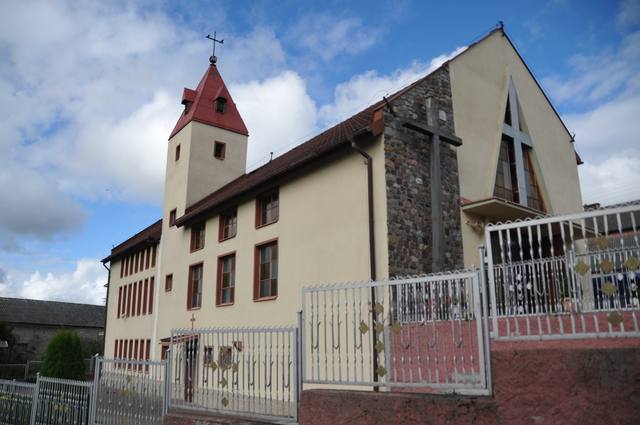 Kościół – Parafia Jasnogórskiej Królowej Polski, Lipnica