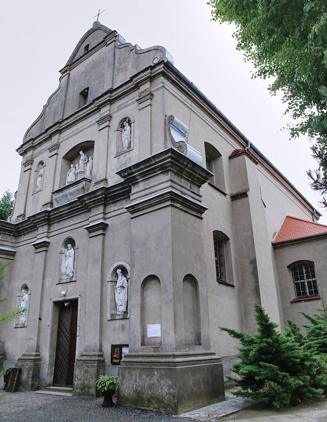 Kościół – Parafia Wniebowzięcia NMP, Łopienno