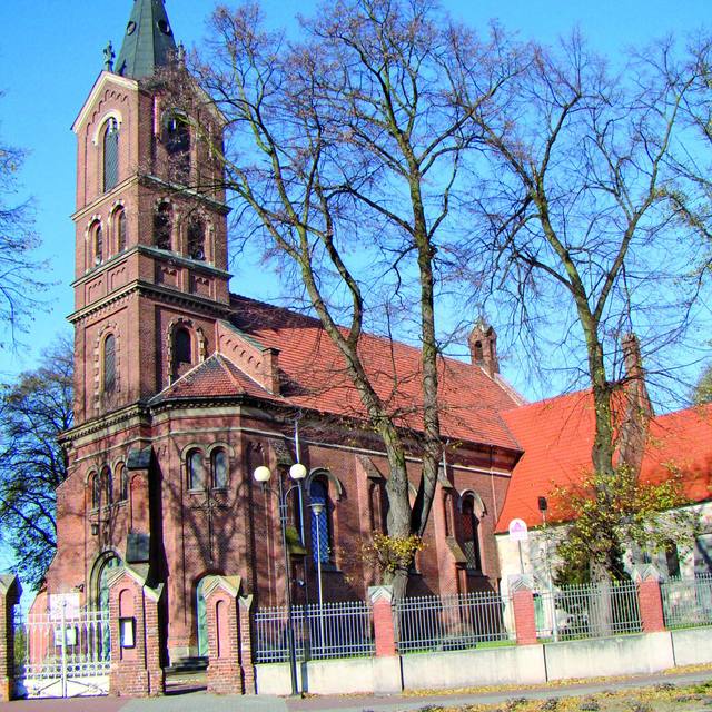 Kościół – Parafia Świętych Apostołów Piotra i Pawła, Stare Miasto