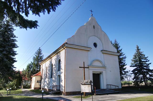 Kościół – Parafia Św. Ignacego Loyoli, Wronowy