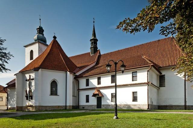 Kościół – Parafia Narodzenia Najświętszej Maryi Panny, Gdów