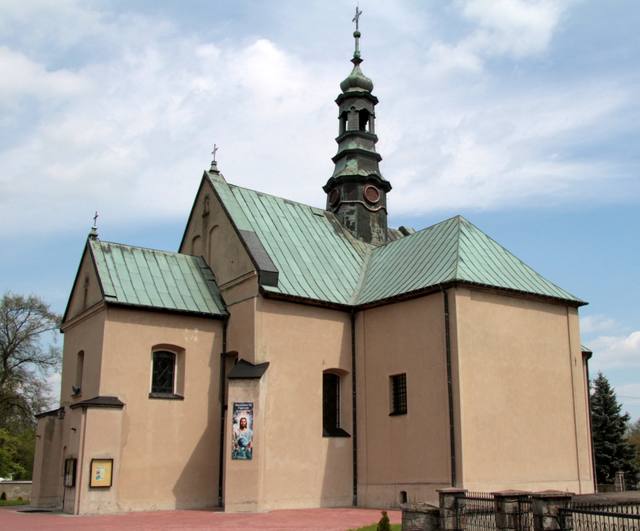 Kościół – Parafia Nawiedzenia NMP, Smogorzów