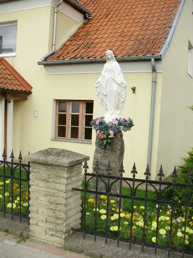 Kościół – Parafia Najświętszej Maryi Panny Różańcowej, Różnowo