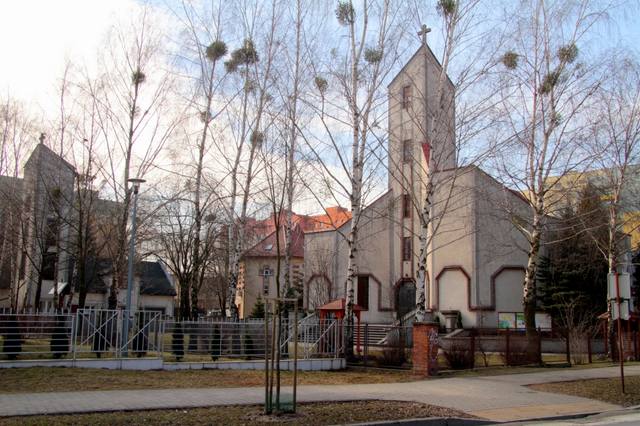 Kościół – Parafia Św. Jadwigi Królowej, Radom
