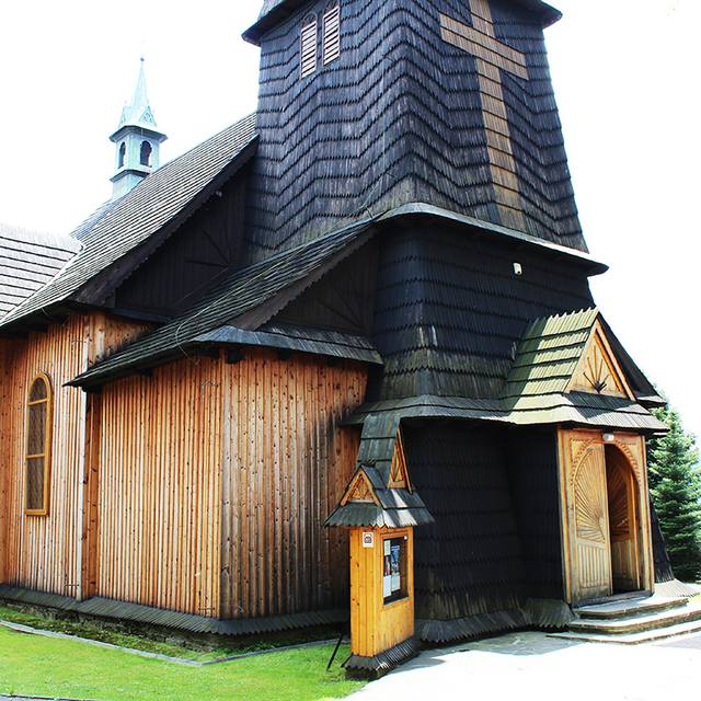 Kościół – Parafia Św. Anny, Ząb