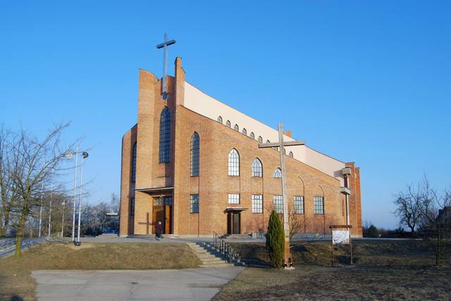 Kościół – Parafia Najświętszej Maryi Panny Królowej Polski, Ozorków