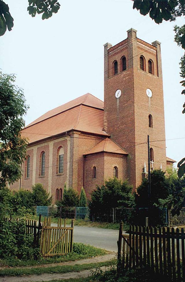 Kościół – Parafia Niepokalanego Serca Najświętszej Maryi Panny, Piskorzyna