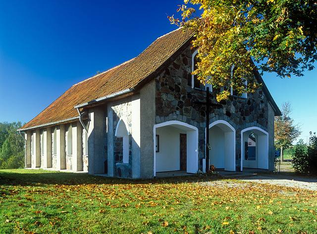 Kościół – Parafia Najświętszej Maryi Panny Nieustającej Pomocy, Samin