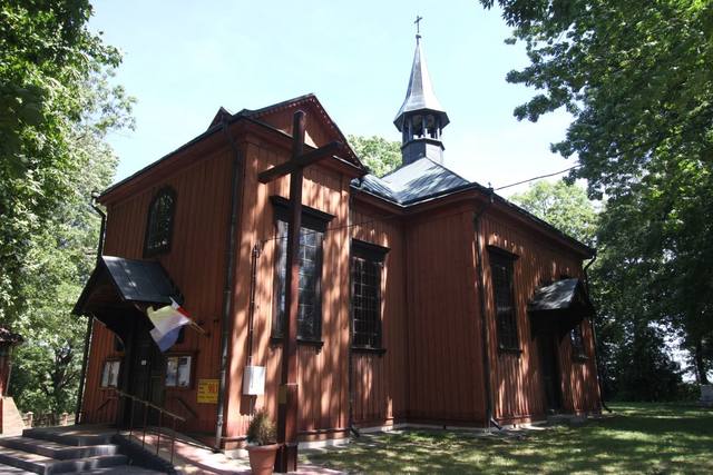 Kościół – Parafia Świętego Stanisława Biskupa, Wiszniów