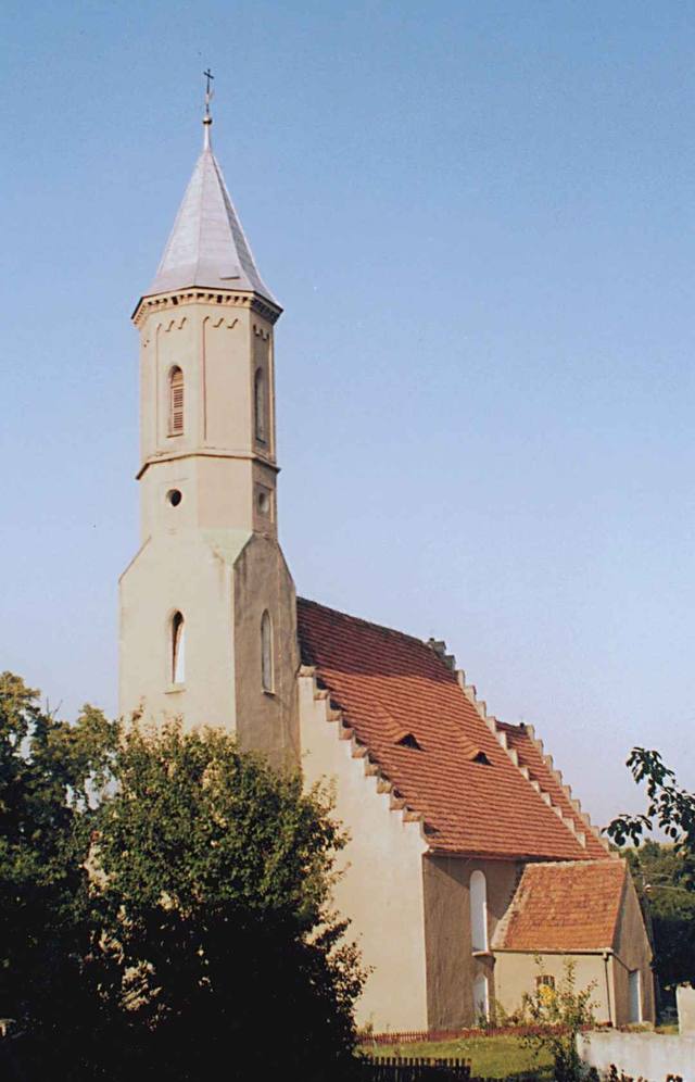 Kościół – Parafia Najświętszej Maryi Panny Różańcowej, Dobrzenice
