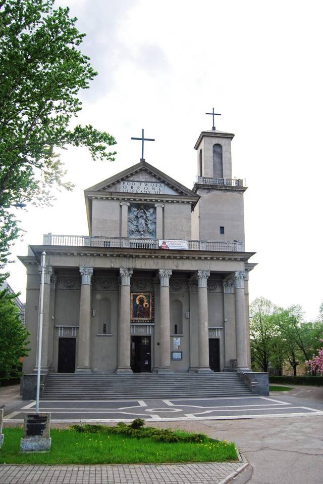 Kościół – Parafia Najświętszego Imienia Maryi, Łódź