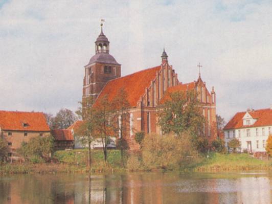 Kościół – Parafia Świętej Anny, Barczewo