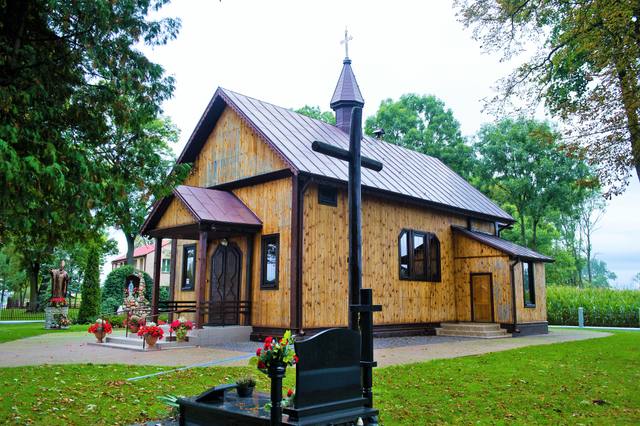 Kościół – Parafia Narodzenia NMP, Ortel Książęcy