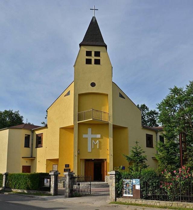 Kościół – Parafia Najświętszej Maryi Panny Bolesnej, Wrocław-Różanka