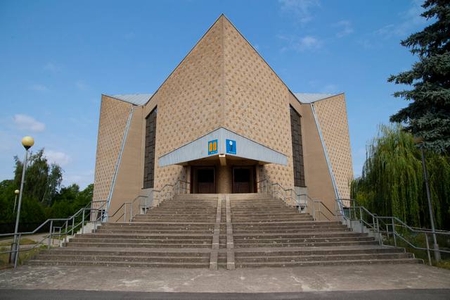 Kościół – Parafia MB Szkaplerznej, Golina