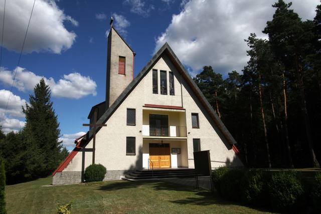 Kościół – Parafia Świętej Marii Magdaleny, Młodów