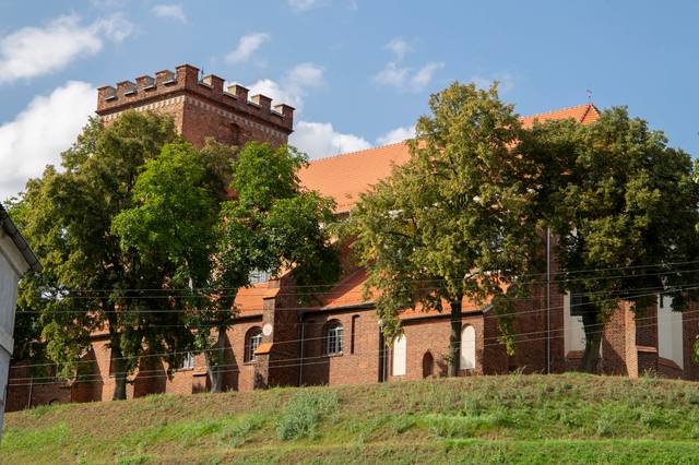 Kościół – Parafia Narodzenia NMP, Pyzdry
