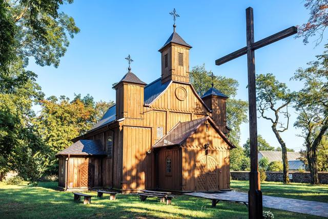 Kościół – Parafia Św. Stanisława Biskupa i Męczennika (z siedzibą w Somiance), Barcice