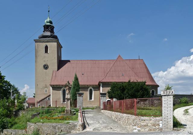 Kościół – Parafia Wniebowzięcia Najświętszej Maryi Panny, Idzików