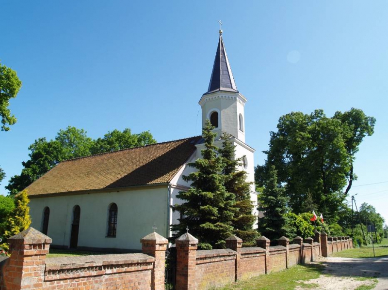 Kościół – Parafia Św. Jana Chrzciciela, Giemlice