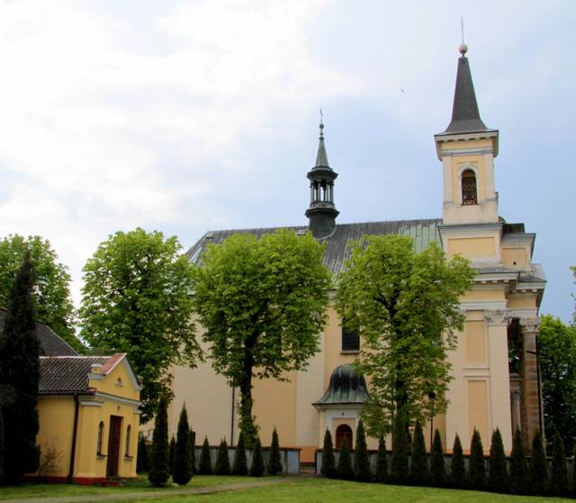 Kościół – Parafia Św. Jana Nepomucena, Przysucha