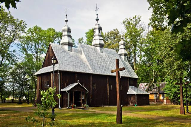 Kościół – Parafia Św. Apostołów Piotra i Pawła, Hanna