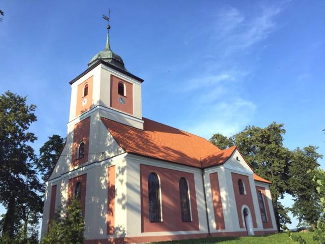 Kościół – Parafia Matki Bożej Częstochowskiej, Drygały