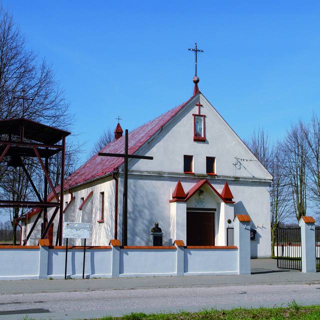Kościół – Parafia Świętych Apostołów Piotra i Pawła, Skrzynki